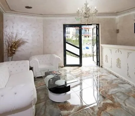 Valencia Studio Апартамент
